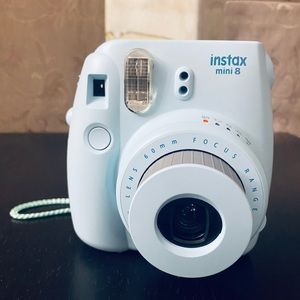 Fujifilm INSTAX Mini 8 Instant Camera